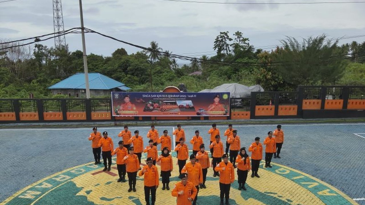 Basarnas Ternate menggelar apel siaga SAR khusus Lebaran 2025 dengan 74 personel dan peralatan lengkap untuk memastikan keselamatan masyarakat selama arus mudik dan balik di Maluku Utara.