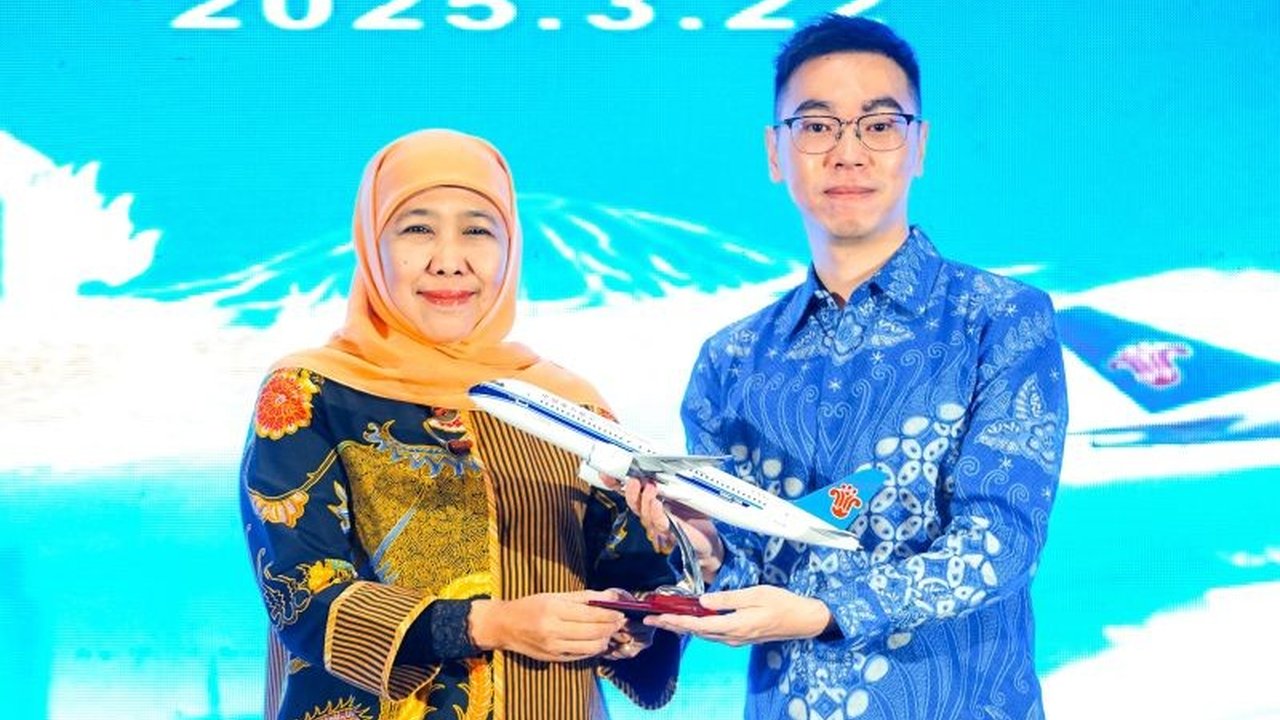Gubernur Khofifah Indar Parawansa menyambut baik penerbangan langsung Guangzhou-Surabaya yang diyakini akan mendongkrak ekonomi dan pariwisata Jawa Timur serta memperkuat kerja sama bilateral Indonesia-Tiongkok.