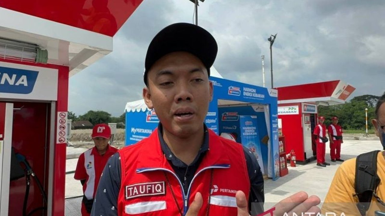Pertamina menambah pasokan elpiji subsidi sebanyak 1.040.657 tabung untuk wilayah Solo Raya guna memenuhi kebutuhan masyarakat selama Lebaran 2025.