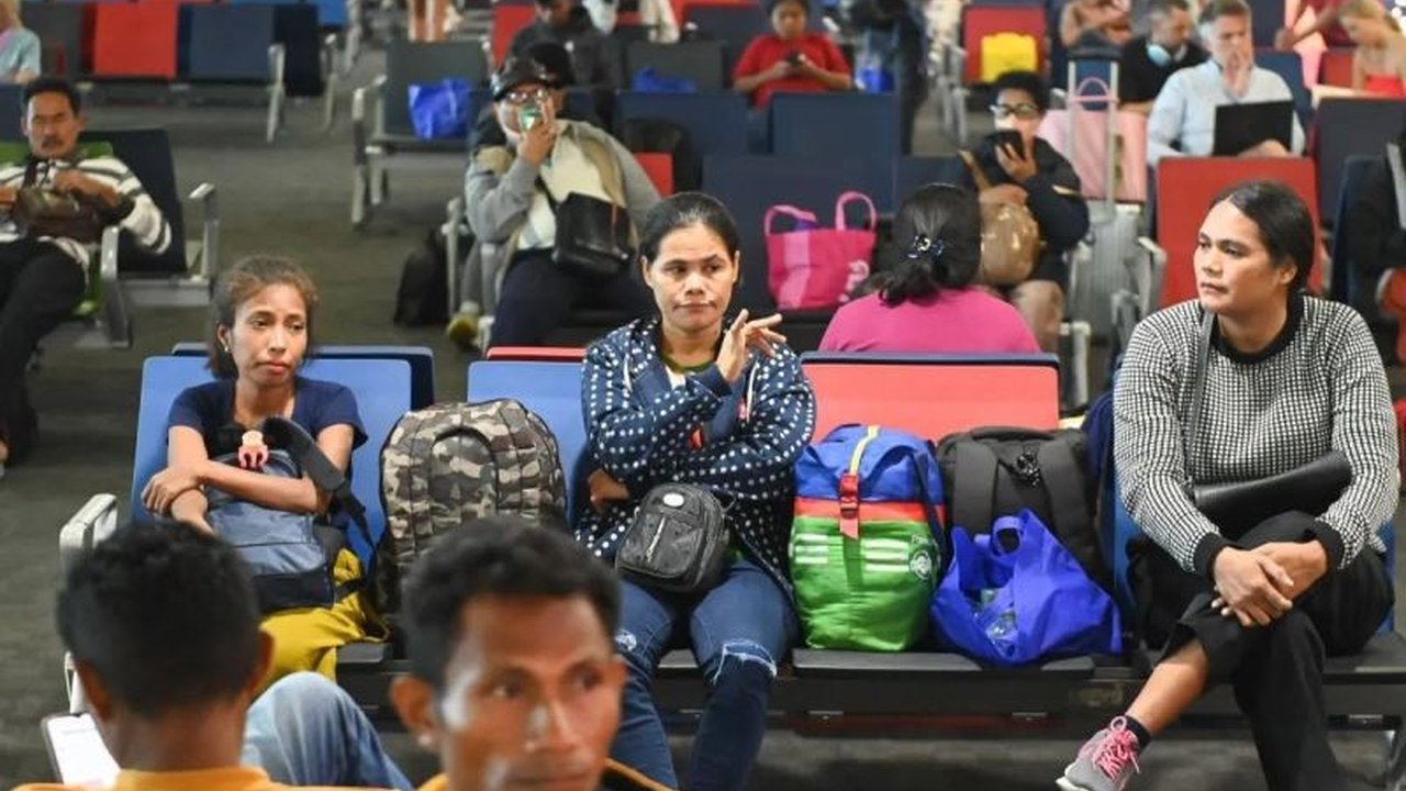 Kementerian Perhubungan (Kemenhub) memastikan proyeksi jumlah pemudik Lebaran 2025 turun 24 persen dibanding tahun lalu, sehingga berdampak pada perputaran uang yang juga diprediksi menurun.