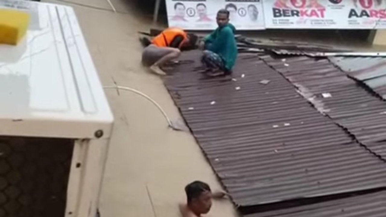 Pemerintah Kota Manado memastikan distribusi bantuan telah sampai kepada warga yang terdampak banjir dan tanah longsor di beberapa kelurahan, setelah Wakil Wali Kota meninjau langsung lokasi bencana.