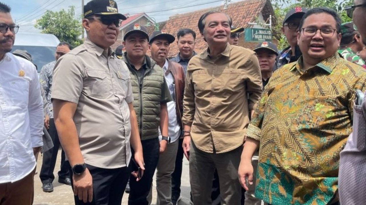 KPU dan Bawaslu RI mengawasi ketat Pemungutan Suara Ulang (PSU) Pilkada Magetan 2024 di empat TPS, memastikan proses berjalan lancar dan hasilnya diterima semua pihak.
