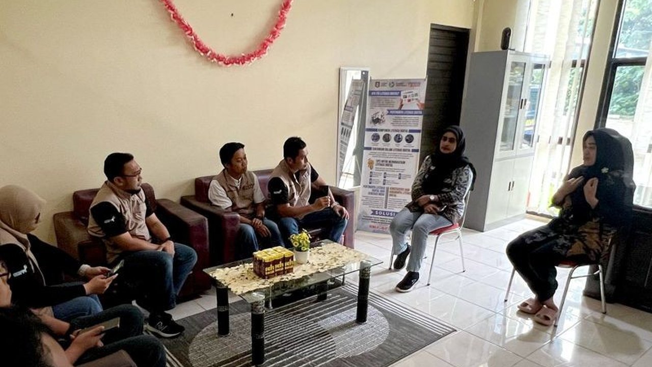 Balai Loka Monitor (Balmon) Gorontalo siapkan lima posko pemantauan frekuensi radio selama Idul Fitri untuk memastikan kelancaran komunikasi dan layanan penting, termasuk peningkatan kapasitas jaringan operator selular.