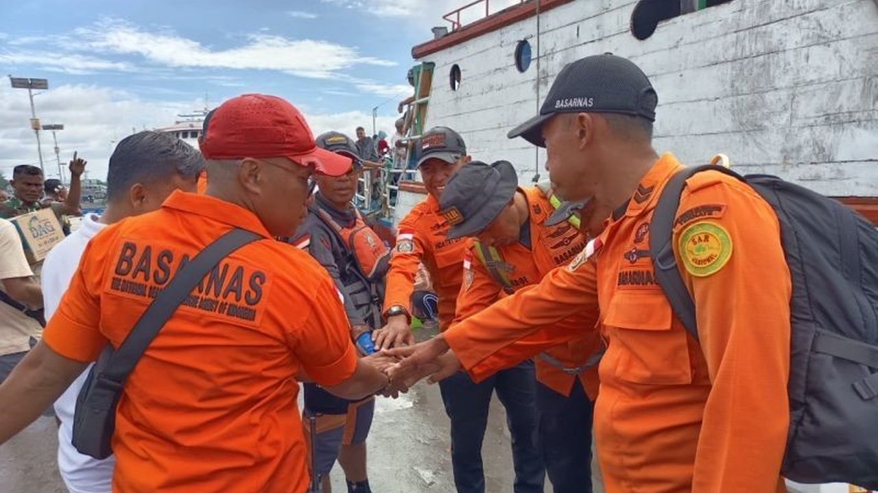 Seorang nelayan bernama Robert hilang kontak di perairan Jailolo, Halmahera Barat, Maluku Utara; Tim SAR gabungan dikerahkan untuk melakukan pencarian.