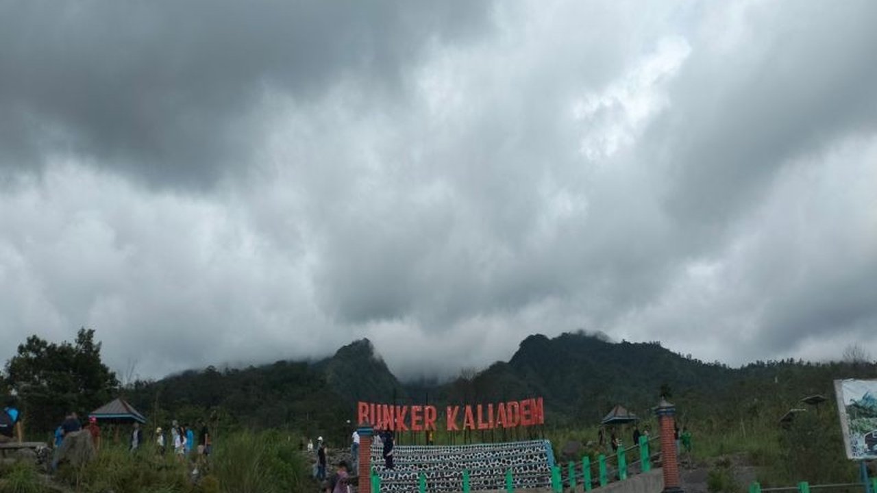 Pemerintah Sleman terbitkan surat edaran untuk memastikan wisata aman, nyaman, dan menyenangkan selama libur Lebaran 2025, mencakup 10 poin penting termasuk kesiapan menghadapi potensi bencana alam.