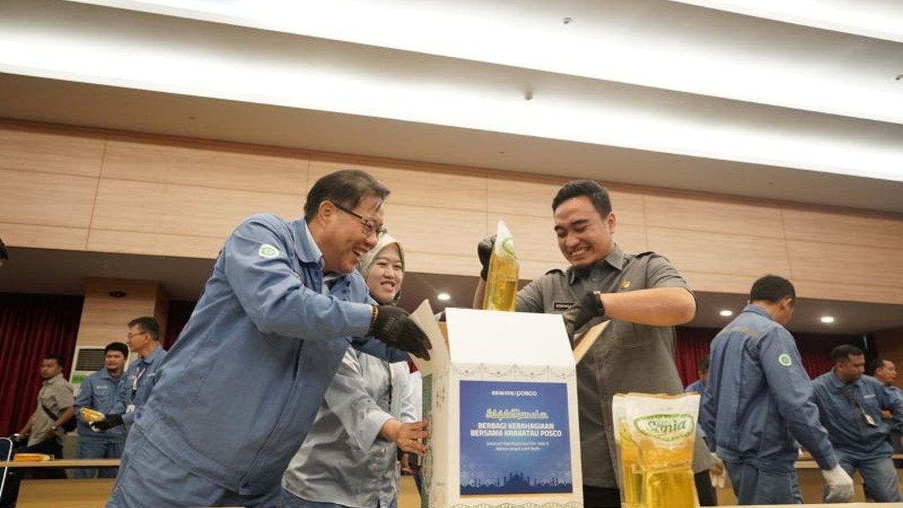 Krakatau Posco menunjukkan kepedulian sosial dengan membagikan 1.225 paket sembako kepada masyarakat Cilegon menjelang Lebaran, sebagai bagian dari program Jelajah Ramadhan dan sinergi dengan pemerintah daerah.