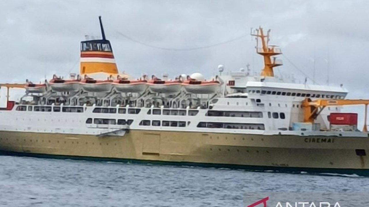 Dinas Perhubungan Biak Numfor memastikan dua kapal Pelni, KM Ciremai dan KM Sinabung, siap melayani arus mudik Lebaran 1446 H di Biak, Papua, dengan jadwal keberangkatan dua minggu sekali.