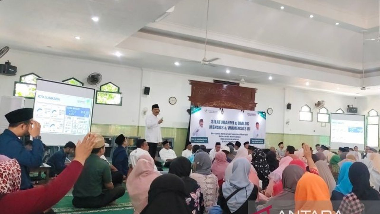 Mensos Gus Ipul Targetkan Keluarga Prasejahtera di Solo Segera Graduasi dari Bansos
