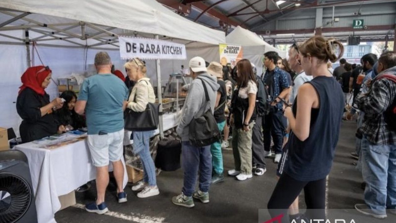 Festival Jajanan Indonesia (ISFF) 2025 di Melbourne sukses besar dengan lebih dari 25.000 pengunjung dan meluncurkan platform Taste of Indonesia, sebuah database restoran Indonesia di Australia.