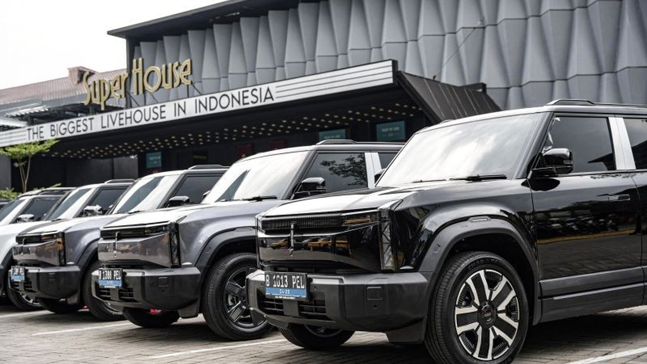 PT Chery Sales Indonesia (CSI) telah menyerahkan 2.000 unit mobil listrik Chery J6 kepada konsumennya, tepat waktu sebelum Lebaran, sekaligus bukti komitmen perusahaan terhadap pelanggan.