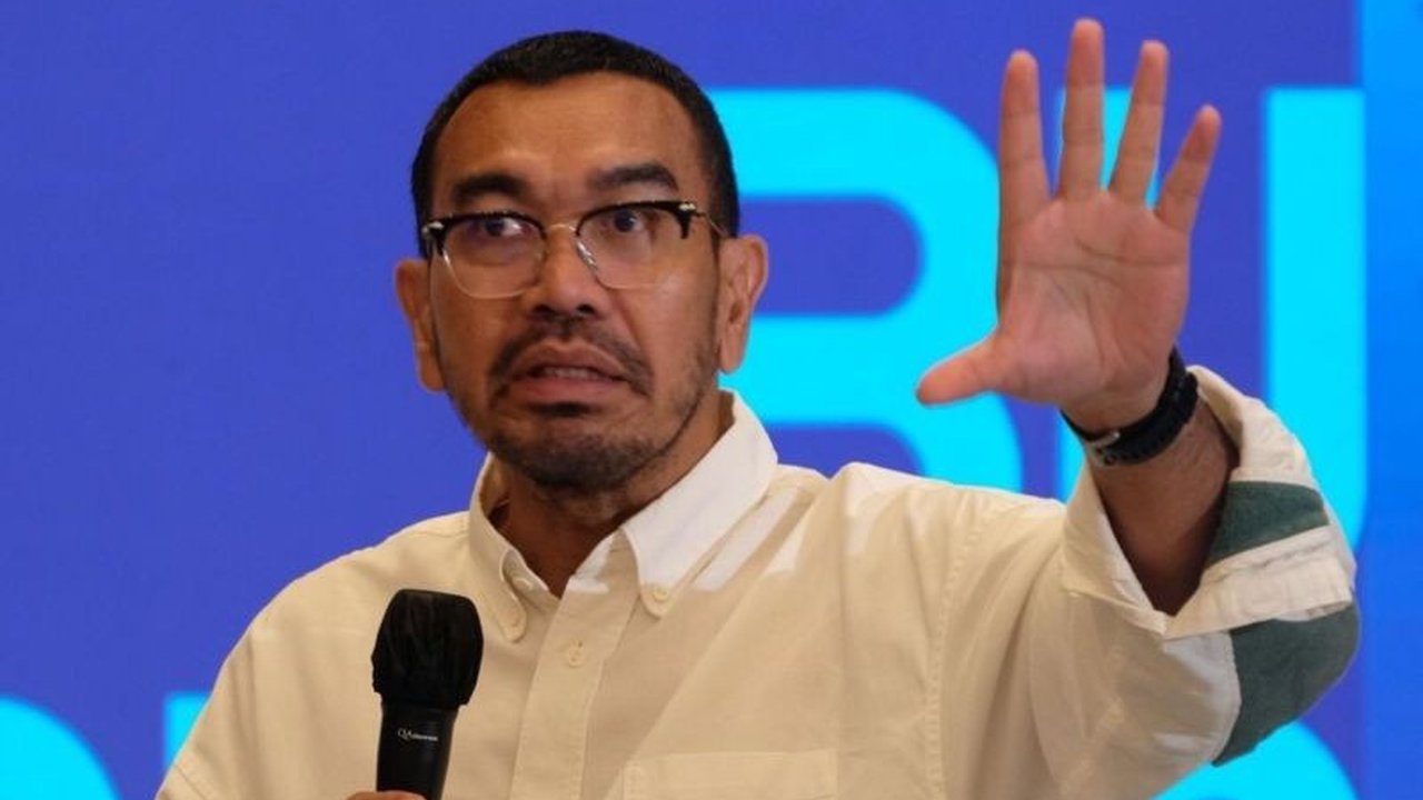 Aplikasi wondr by BNI milik BNI memudahkan akses layanan keuangan bagi Pelajar Indonesia di Australia, mendorong kemandirian finansial, dan memperkuat daya saing perbankan nasional.