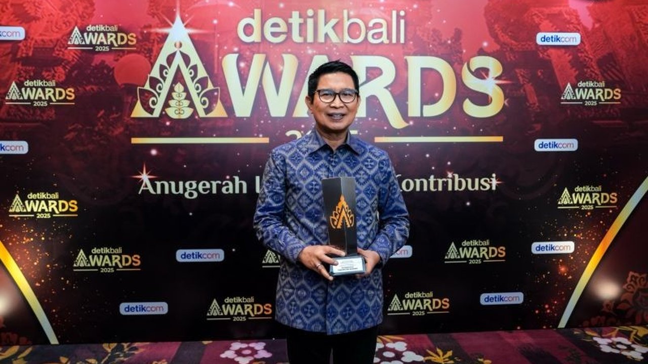 Pemkab Badung meraih penghargaan Inovasi Pembangunan Terpuji dalam Kategori Pengembangan Wisata Nyaman dan Berkualitas pada detikBali Awards 2025, bukti komitmen inovasi berkelanjutan untuk sektor pariwisata.