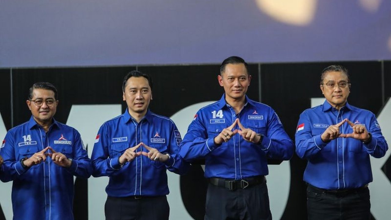 Afriansyah Noor, mantan Sekjen Partai Bulan Bintang, mengemban amanah baru sebagai Wakil Sekretaris Jenderal Partai Demokrat periode 2025-2030, sebuah langkah strategis partai dalam memperkuat struktur kepengurusan.