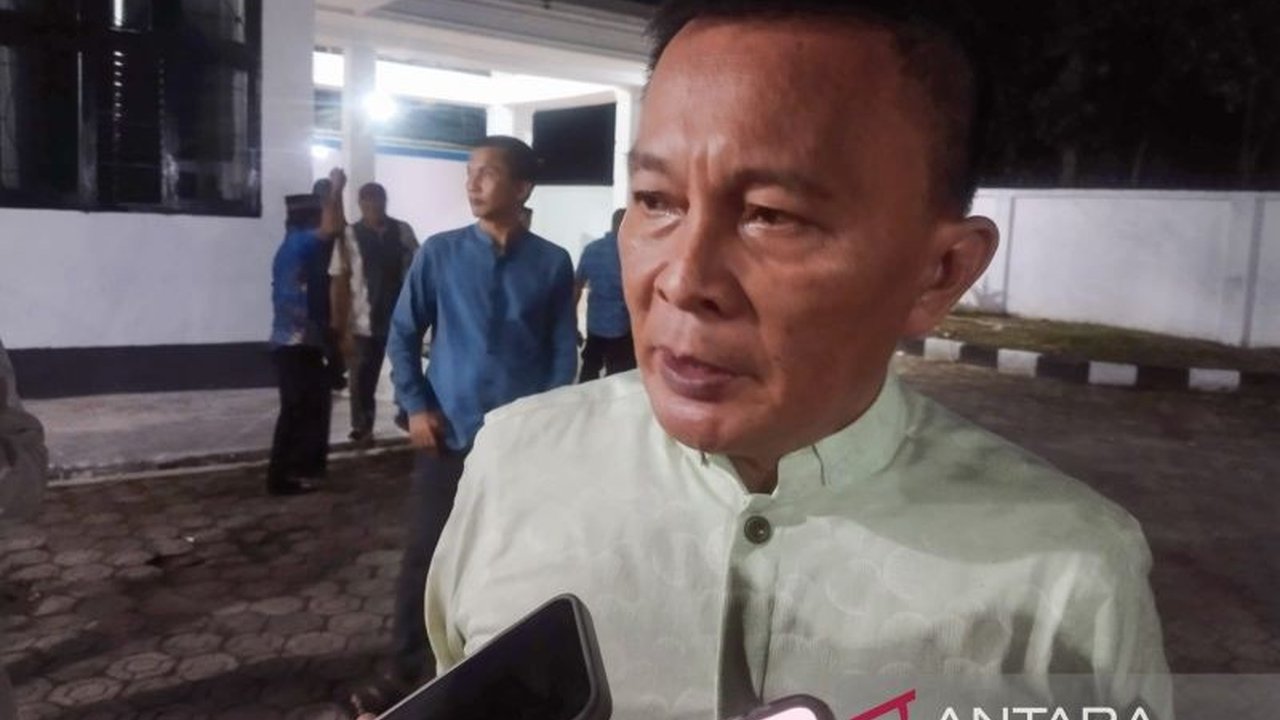 Pemerintah Kabupaten Konawe melarang ASN menggunakan kendaraan dinas untuk mudik Lebaran 2025, dengan ancaman sanksi bagi yang melanggar.