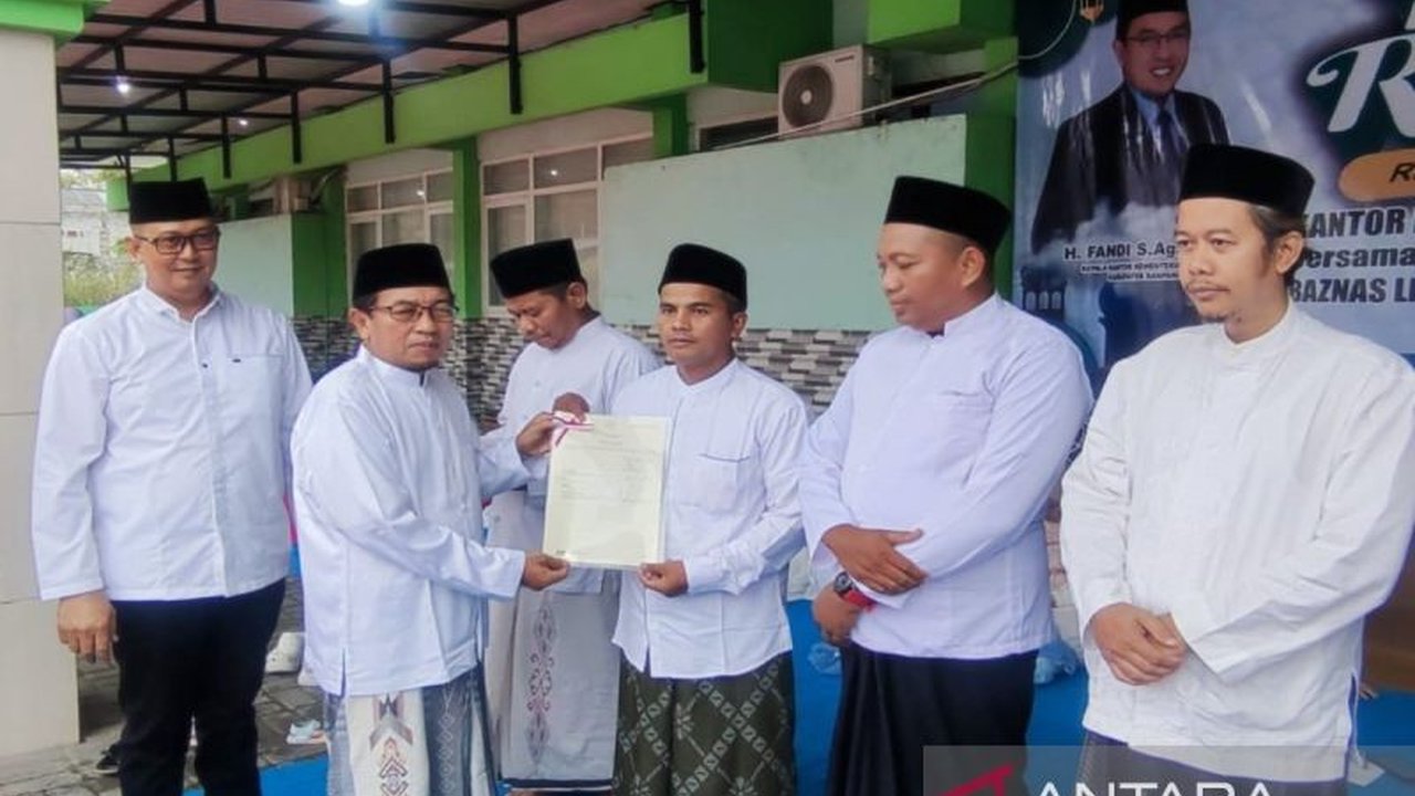 BPN dan Kemenag Sampang berkolaborasi untuk mempercepat sertifikasi tanah wakaf di Kabupaten Sampang, Jawa Timur, dengan target 1.860 sertifikat pada tahun 2025.