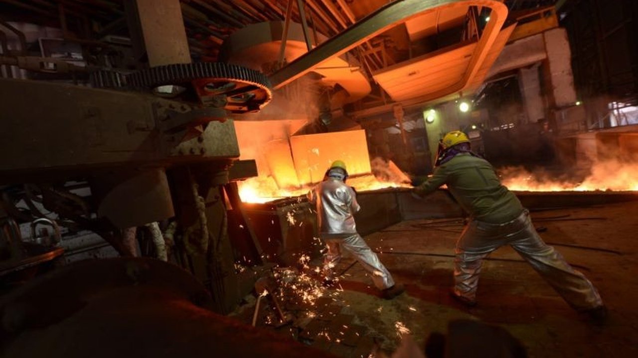 MIND ID, holding BUMN pertambangan, memperingati dua tahun berkarya dengan raihan pendapatan Rp145 triliun dan berbagai proyek strategis hilirisasi untuk mendorong pertumbuhan ekonomi Indonesia.