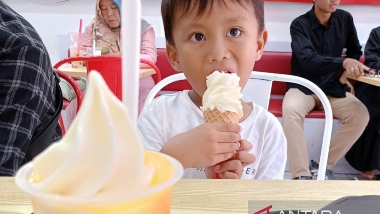 IDAI mengingatkan orang tua untuk tidak memberikan makanan tinggi gula dan karbohidrat cepat serap kepada anak selama mudik Lebaran demi menjaga kesehatan mereka selama perjalanan panjang.