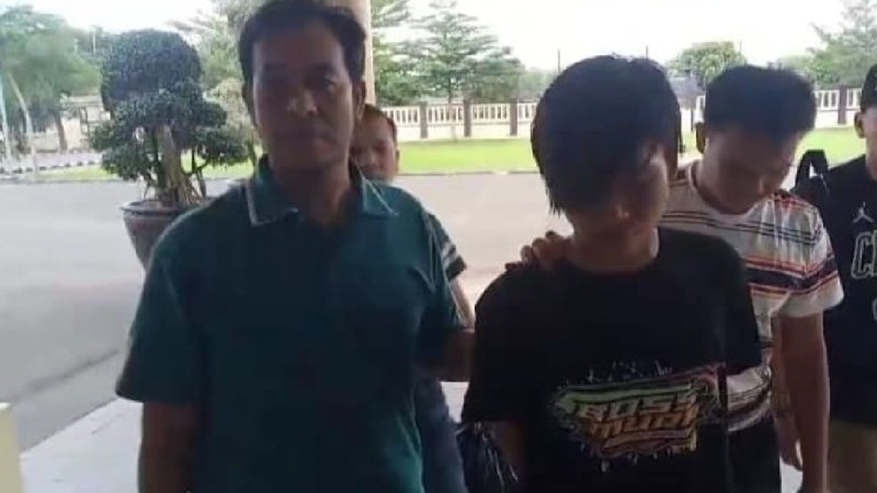 Dua bocah perempuan di Serang, Banten, diculik setelah berkenalan dengan pelaku melalui game online Free Fire dan kemudian bertemu,  pelaku kini telah ditangkap dan dijerat pasal berlapis.