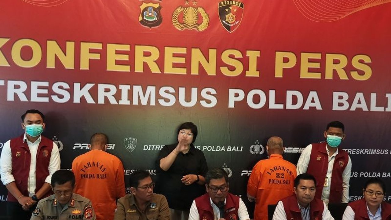 Polda Bali mengungkap kasus penyalahgunaan BBM subsidi di Klungkung dengan tersangka yang menggunakan 10 barcode untuk menghindari batas maksimal pengisian dan telah ditahan.