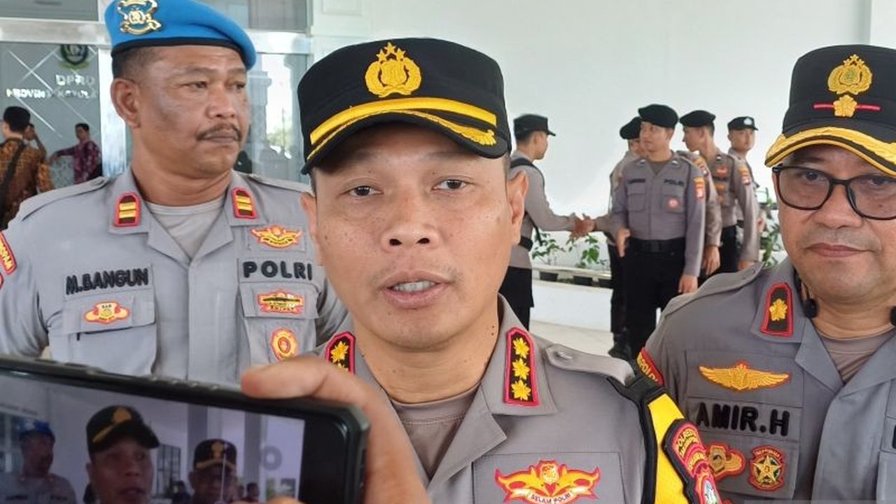 Jelang Lebaran 2025, Polresta Tanjungpinang menyediakan layanan penitipan kendaraan gratis bagi masyarakat yang mudik untuk memastikan keamanan dan kenyamanan selama libur Idul Fitri.