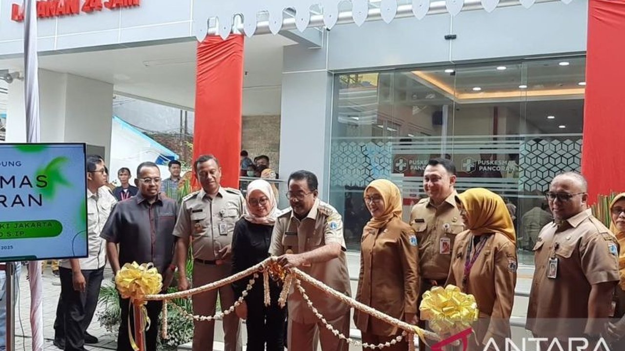 Pemprov DKI Jakarta berkomitmen memperluas fungsi puskesmas, tak hanya melayani warga sakit, tetapi juga sebagai pusat kegiatan untuk hidup sehat bagi semua usia di Jakarta.