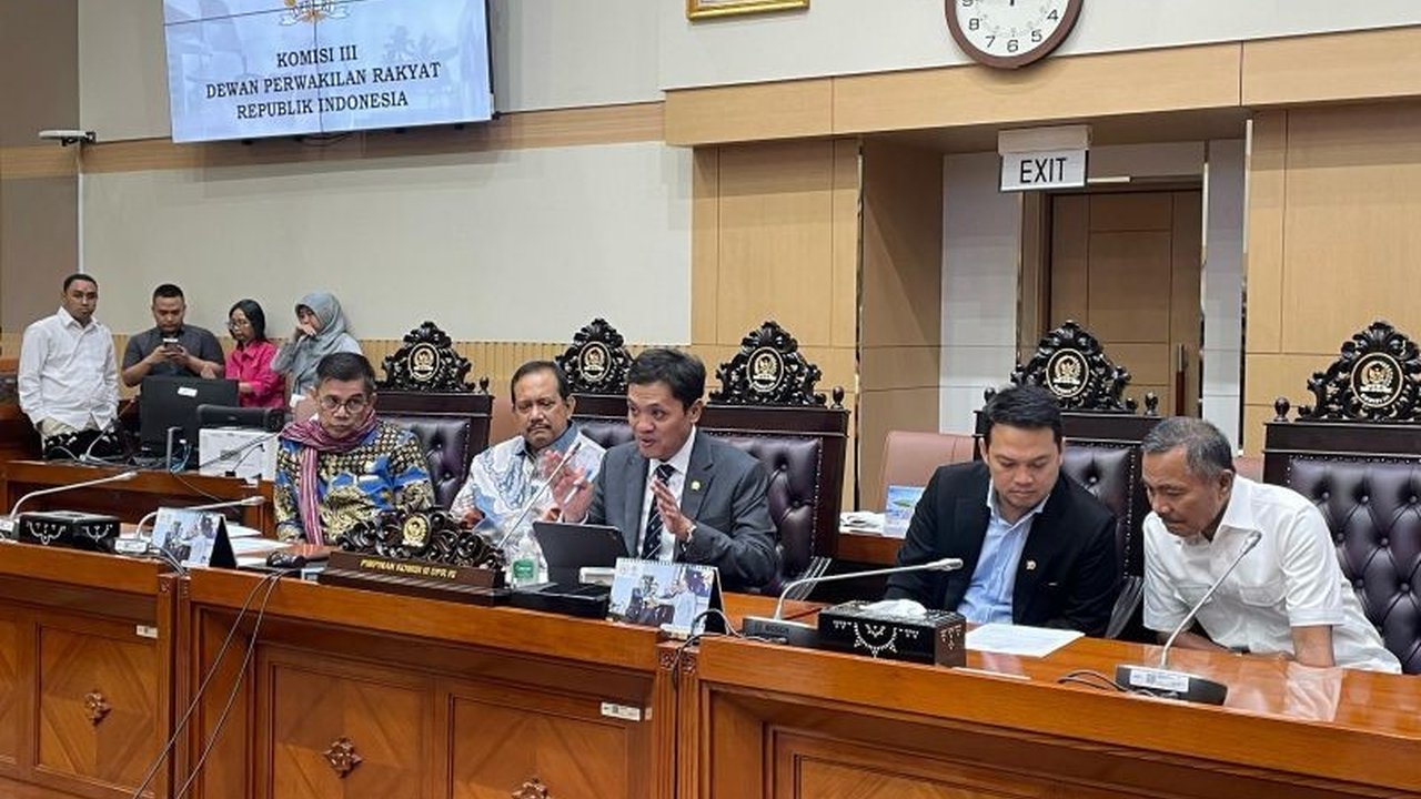 RUU KUHP akan mengatur pemasangan CCTV di ruang pemeriksaan dan penahanan untuk mencegah kekerasan terhadap tahanan, serta memperkuat pendampingan advokat bagi saksi dan tersangka.