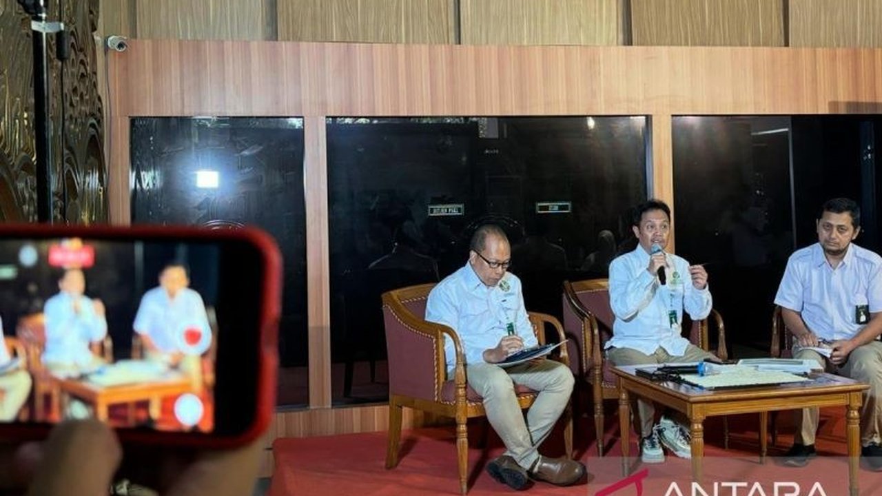 Kementerian Kehutanan (Kemenhut) memastikan perhitungan luas hutan Indonesia menggunakan metode yang diakui ASEAN dan FAO, meskipun terdapat perbedaan data dengan lembaga lain karena perbedaan metode penghitungan.