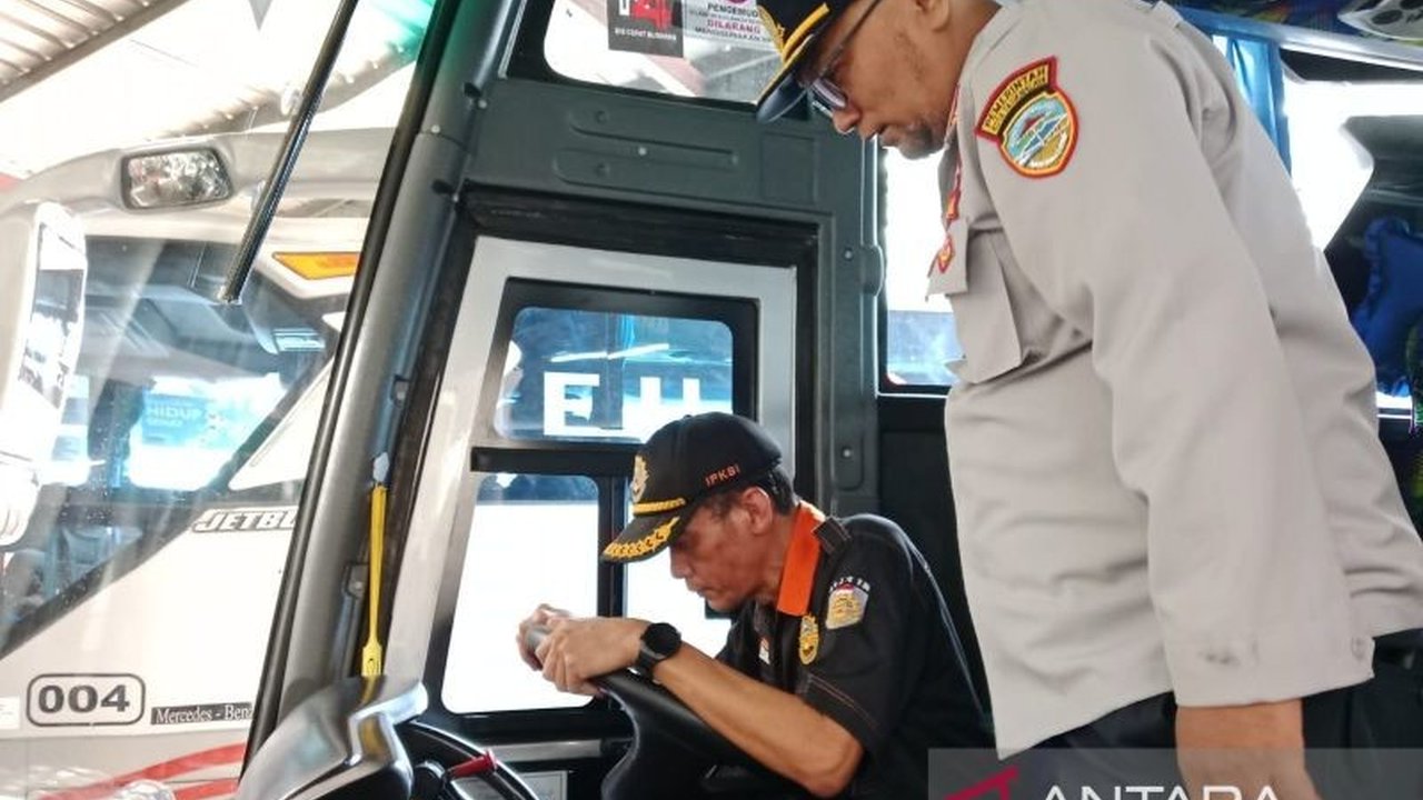 Kemenhub Periksa Kelayakan Bus di Tasikmalaya Jelang Lebaran: Pastikan Mudik Aman dan Nyaman
