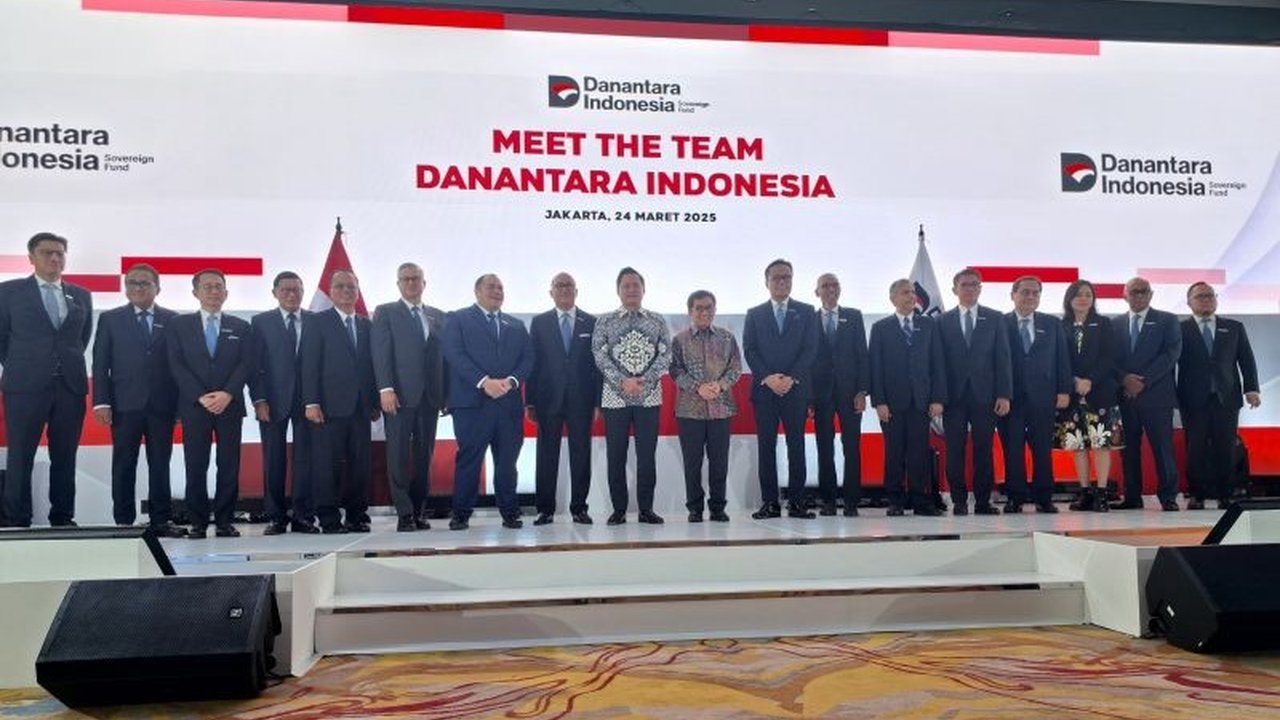 Direktur Kepatuhan dan SDM Bank Mandiri, Agus Dwi Handaya, dan CEO Vale Indonesia, Febriany Eddy, ditunjuk sebagai managing director holding operasional Badan Pengelola Investasi (BPI) Daya Anagata Nusantara (Danantara), membawa optimisme bagi perekonomia