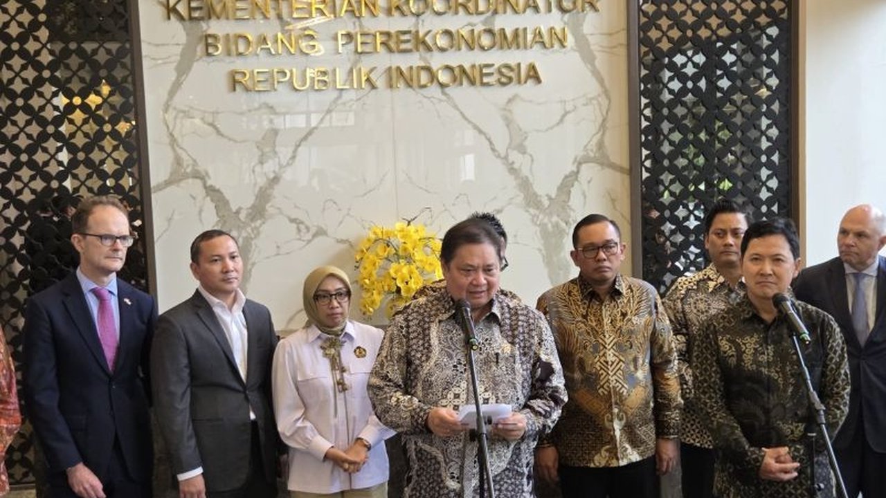 Penarikan Amerika Serikat dari Kemitraan Transisi Energi yang Adil (JETP) dipastikan tidak akan memengaruhi komitmen pendanaan dari sembilan negara anggota lainnya untuk mendukung target emisi nol bersih Indonesia.