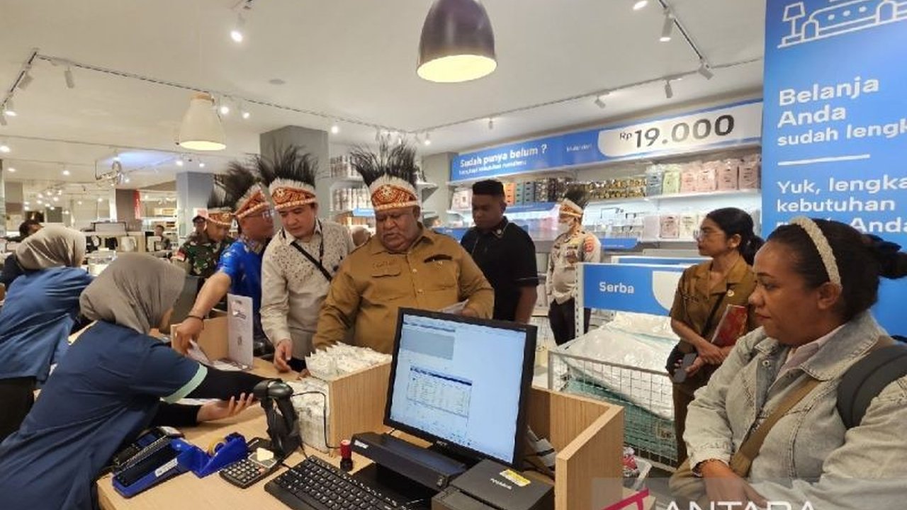 Pemerintah Kota Jayapura mengajak investor untuk berinvestasi di kota yang aman dan nyaman, didukung oleh pertumbuhan ekonomi dan infrastruktur yang pesat.