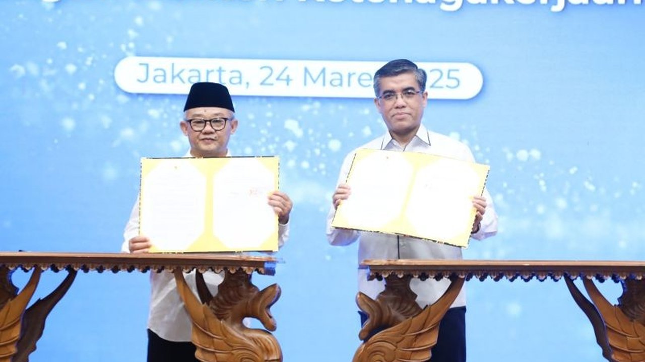 Kementerian Ketenagakerjaan dan Kementerian Pendidikan Dasar dan Menengah berkolaborasi untuk selaraskan pendidikan vokasi dengan kebutuhan industri, siapkan lulusan SMK hadapi tantangan masa depan.