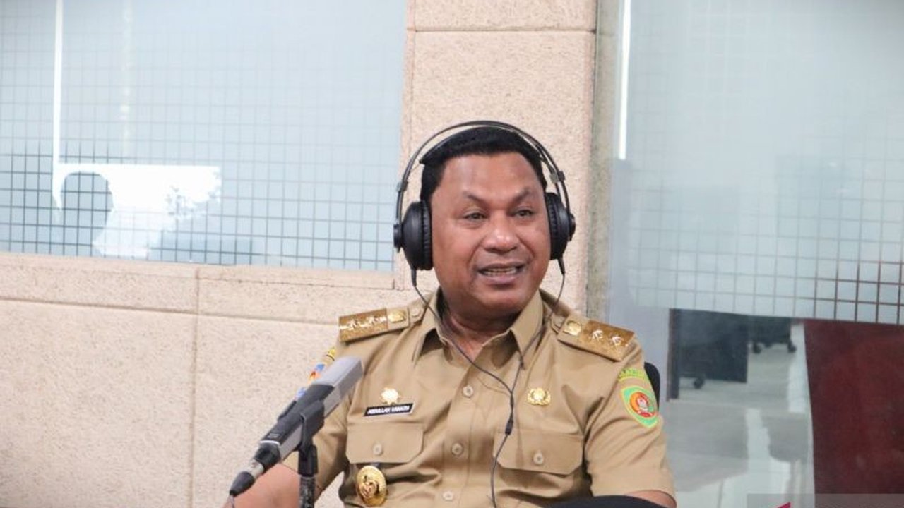 Wakil Gubernur Maluku mengajak masyarakat memperkuat toleransi dalam menyambut Idul Fitri 1446 H dan Hari Raya Nyepi 2025, sebagai wujud persatuan dalam kemajemukan.