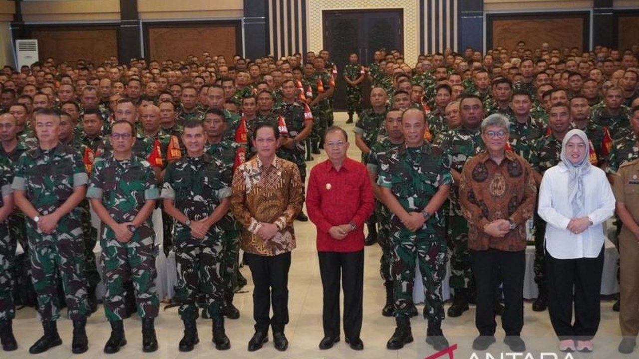 Kementerian Lingkungan Hidup RI melibatkan Babinsa dalam penanganan sampah di Bali untuk mendukung upaya pengurangan dan pemilahan sampah dari sumbernya, guna menjaga keindahan pulau tersebut sebagai destinasi wisata internasional.