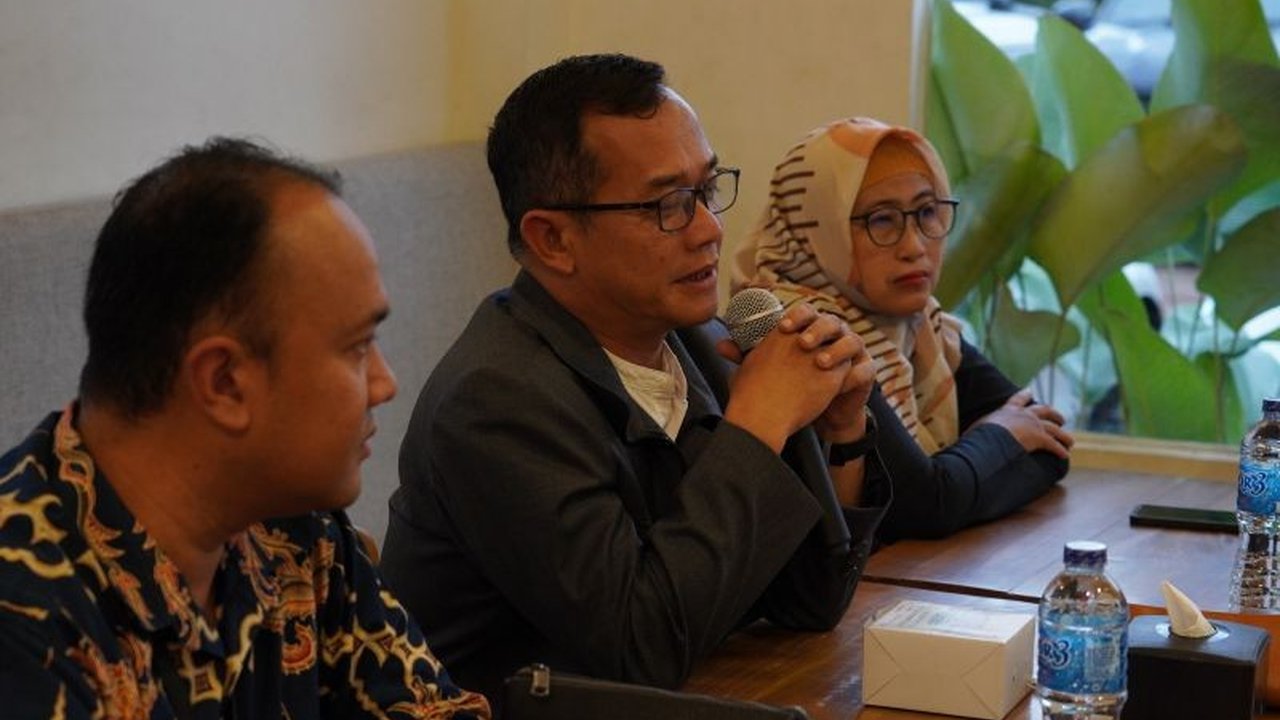 Dinas Kesehatan Singkawang pastikan layanan JKN tetap beroperasi selama libur Lebaran, dengan berbagai persiapan dan kemudahan akses bagi peserta.