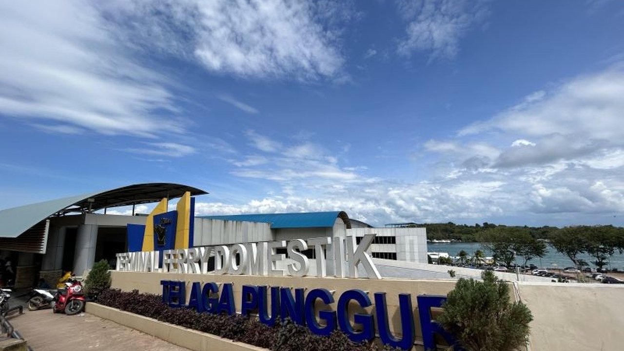 BPTD Kepri siapkan strategi antisipasi kepadatan penumpang di pelabuhan selama mudik Lebaran 2025 dengan menyiapkan kantong parkir tambahan dan sistem tiket daring.