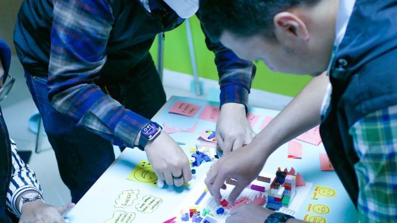 PT Pelindo Solusi Logistik (SPSL) fokus kembangkan talenta muda, dorong inovasi teknologi, dan implementasikan kesetaraan gender untuk keberlanjutan perusahaan.