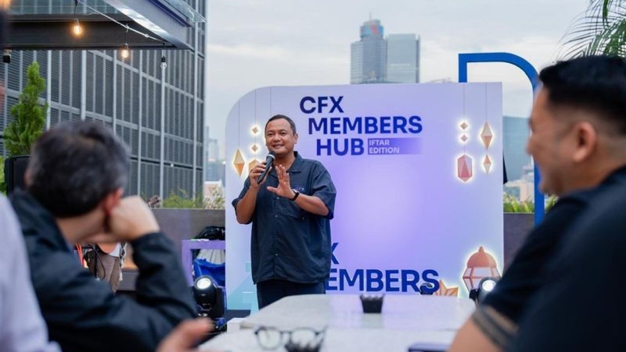 Otoritas Jasa Keuangan (OJK) telah resmi memberikan izin Pedagang Aset Keuangan Digital (PAKD) kepada 18 anggota CFX, mendorong persaingan sehat dan pertumbuhan ekosistem kripto di Indonesia.