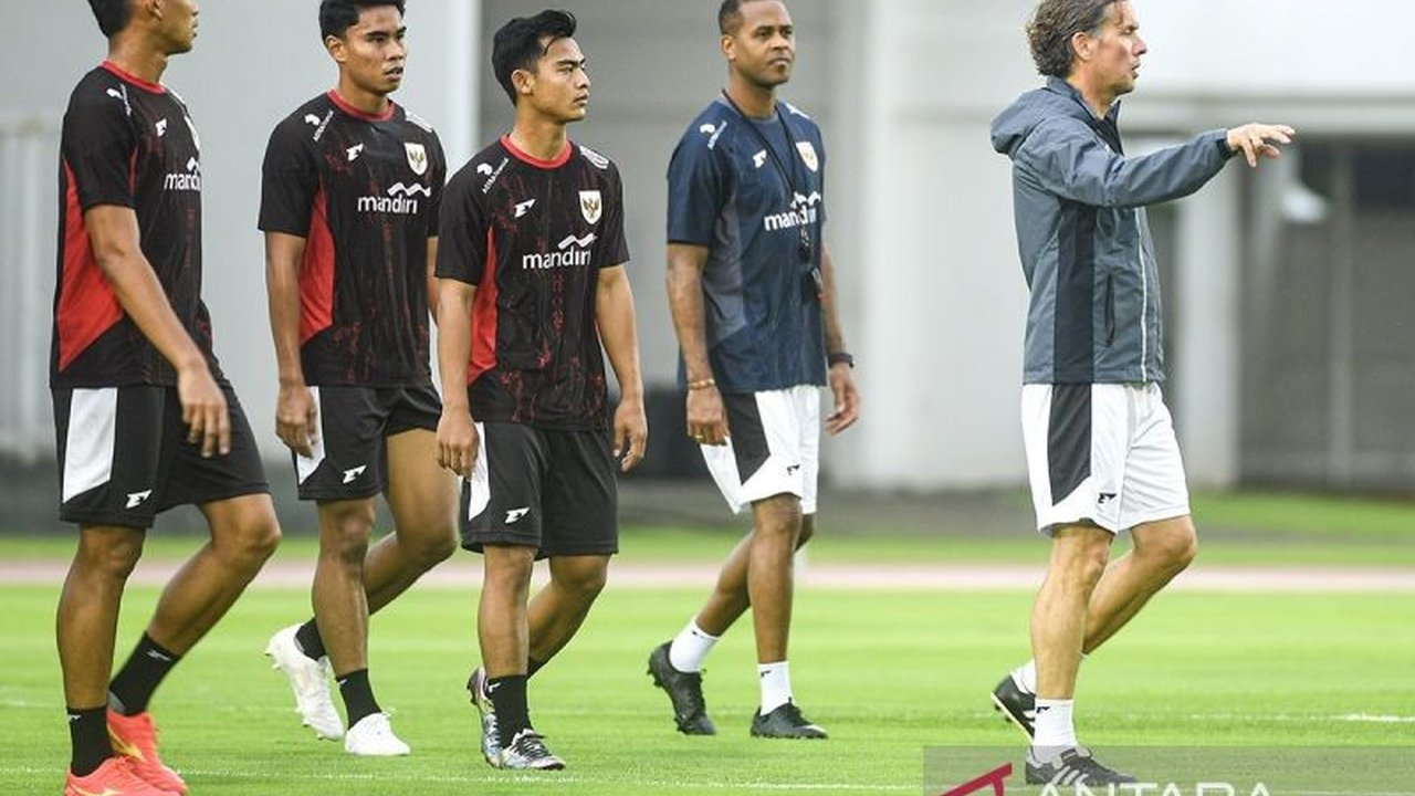 Indonesia akan menghadapi Bahrain dalam lanjutan Kualifikasi Piala Dunia 2026, dengan rekor pertemuan yang menunjukkan satu kemenangan, satu seri, dan tiga kekalahan bagi Tim Garuda.