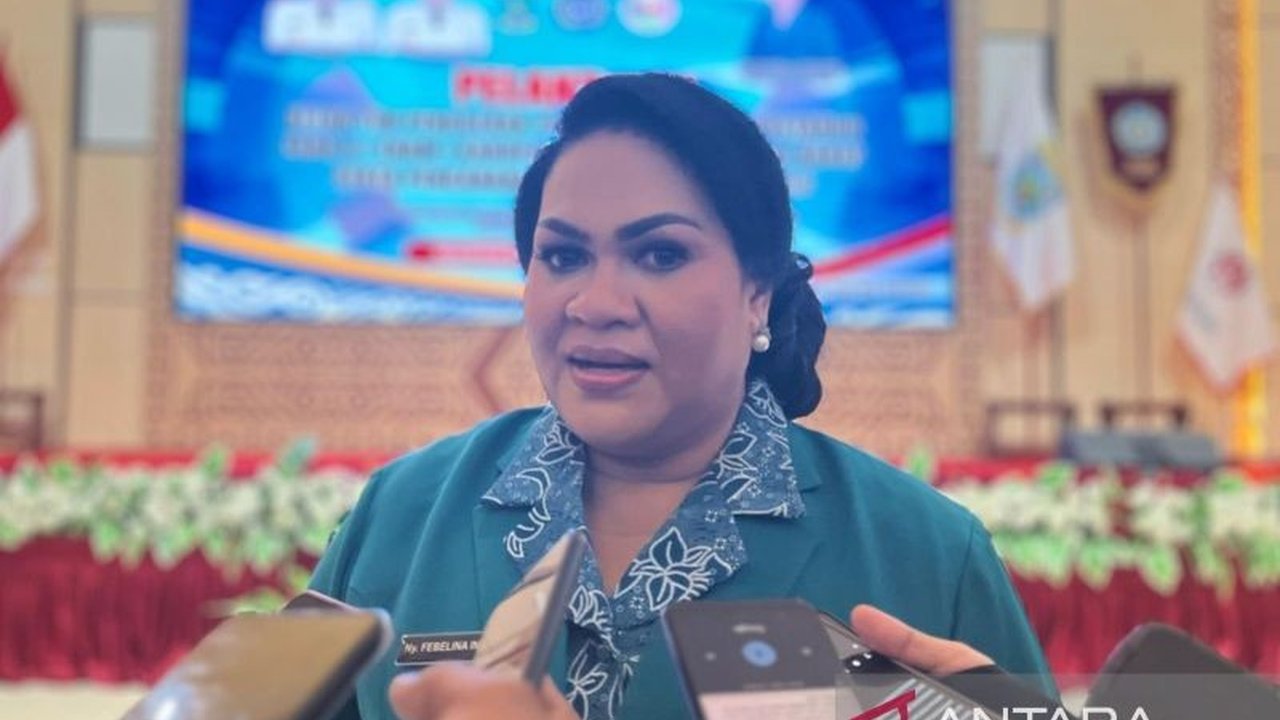 Pemkab Manokwari akan revitalisasi posyandu di wilayah perkotaan untuk meningkatkan pelayanan kesehatan ibu dan anak, dimulai dari Distrik Manokwari Barat.