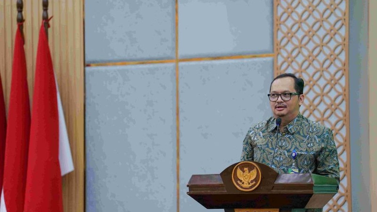 Kementerian Perindustrian meminta perusahaan manufaktur lapor data emisi lewat SIINas untuk mencapai target Net Zero Emission 2050 dan mendukung kebijakan pasar karbon.