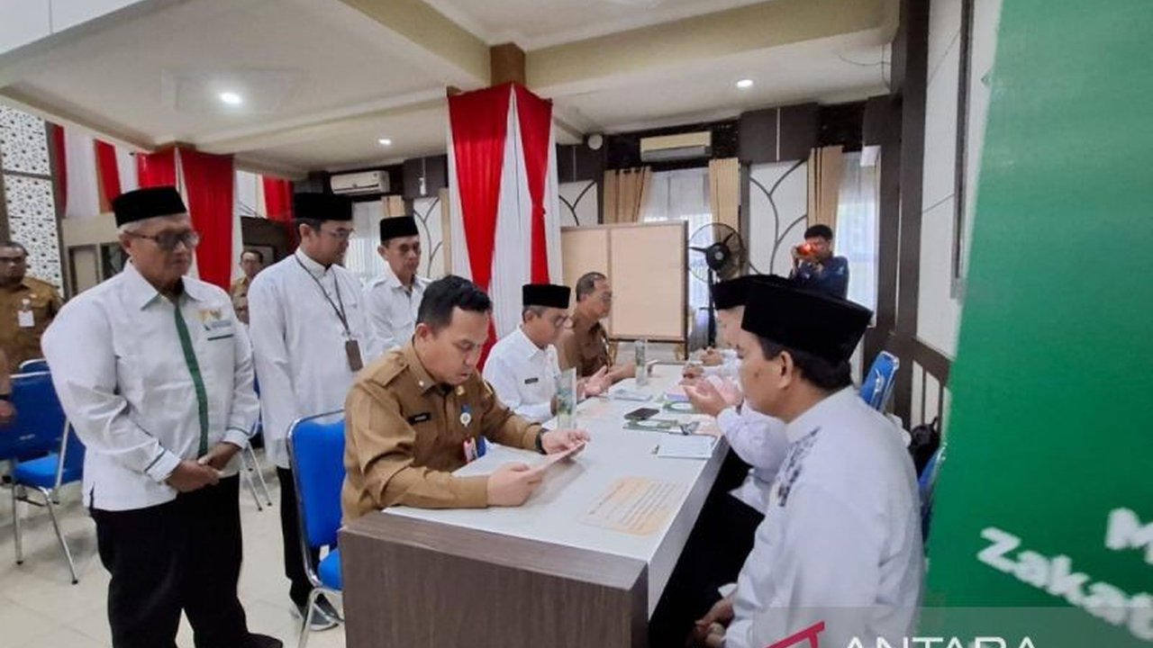 Pemerintah Kota Banjarmasin memberikan dukungan penuh terhadap program Badan Amil Zakat Nasional (BAZNAS) dalam penanggulangan stunting dan pengentasan kemiskinan di Kalimantan Selatan.