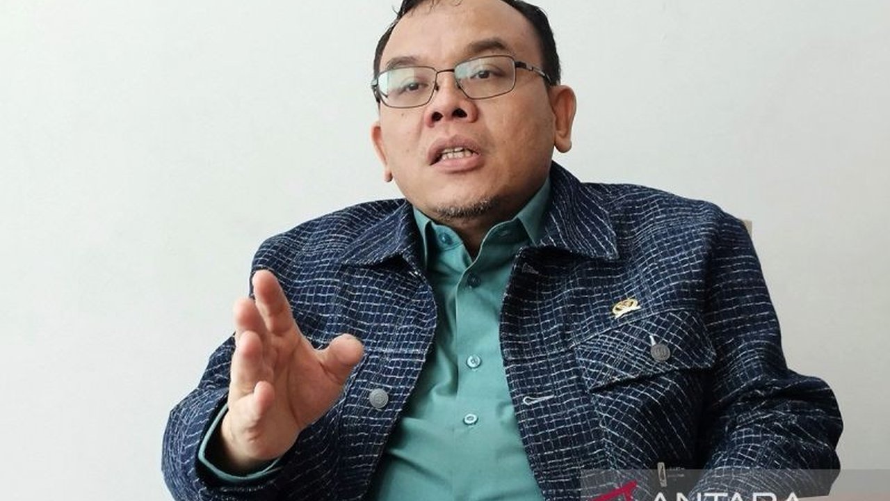 Ketua Komisi VII DPR, Saleh Partaonan Daulay, optimis Timnas Indonesia akan meraih kemenangan telak atas Bahrain malam ini di GBK, demi peluang lolos ke Piala Dunia 2026.