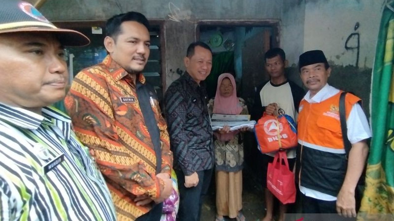 Bupati Kudus mengusulkan bantuan rehabilitasi rumah tak layak huni kepada pihak swasta, menyasar 6.000 unit rumah dengan kondisi 600 unit dalam kondisi parah.