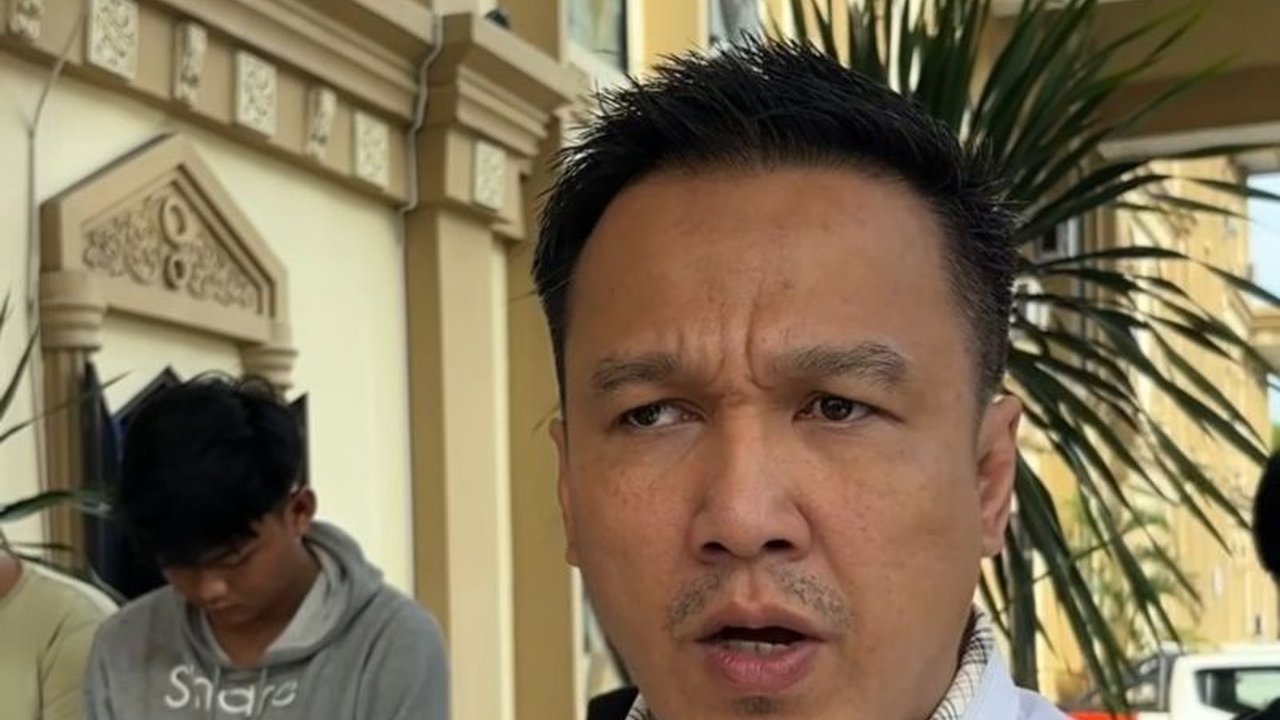 Polda Jambi berhasil menangkap empat pemuda anggota geng motor yang kedapatan membawa senjata tajam dan meresahkan warga Kota Jambi.