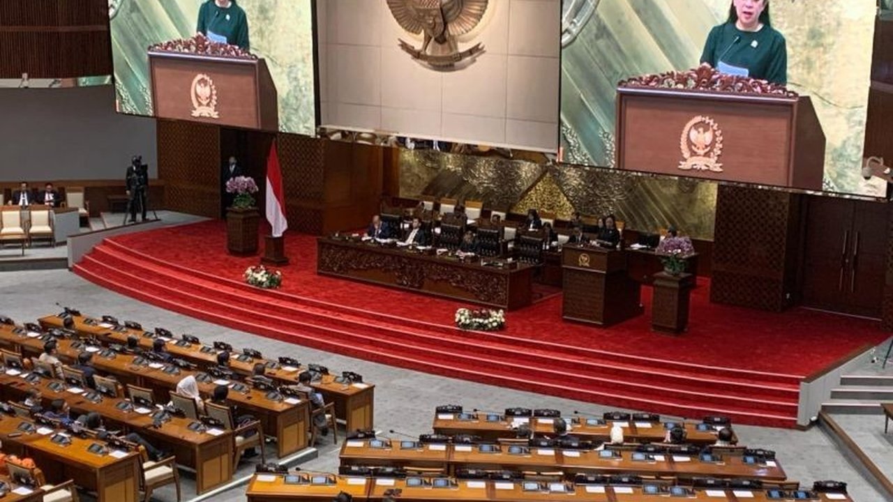 DPR RI menerima Surat Presiden terkait revisi RUU KUHAP dan akan segera membahasnya bersama pemerintah, menargetkan penyelesaian dalam waktu singkat.