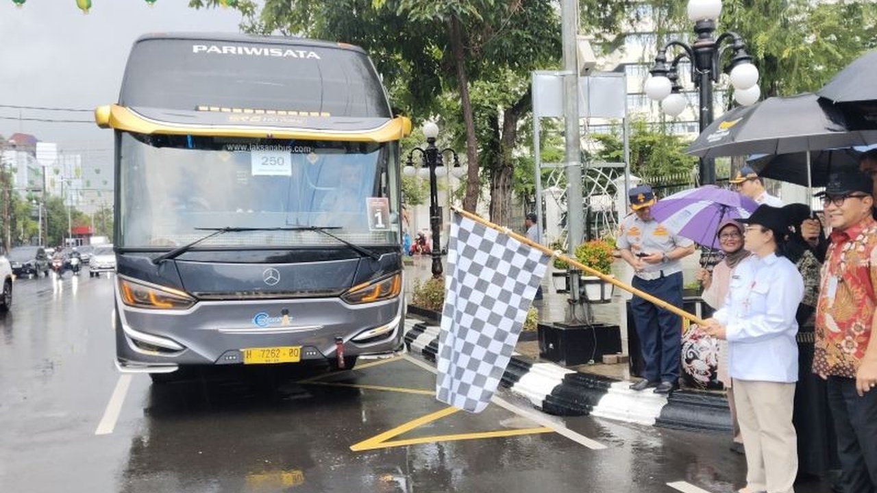 Mudik Gratis Semarang: 7 Bus Antar Warga Kota Atlas Pulang Kampung