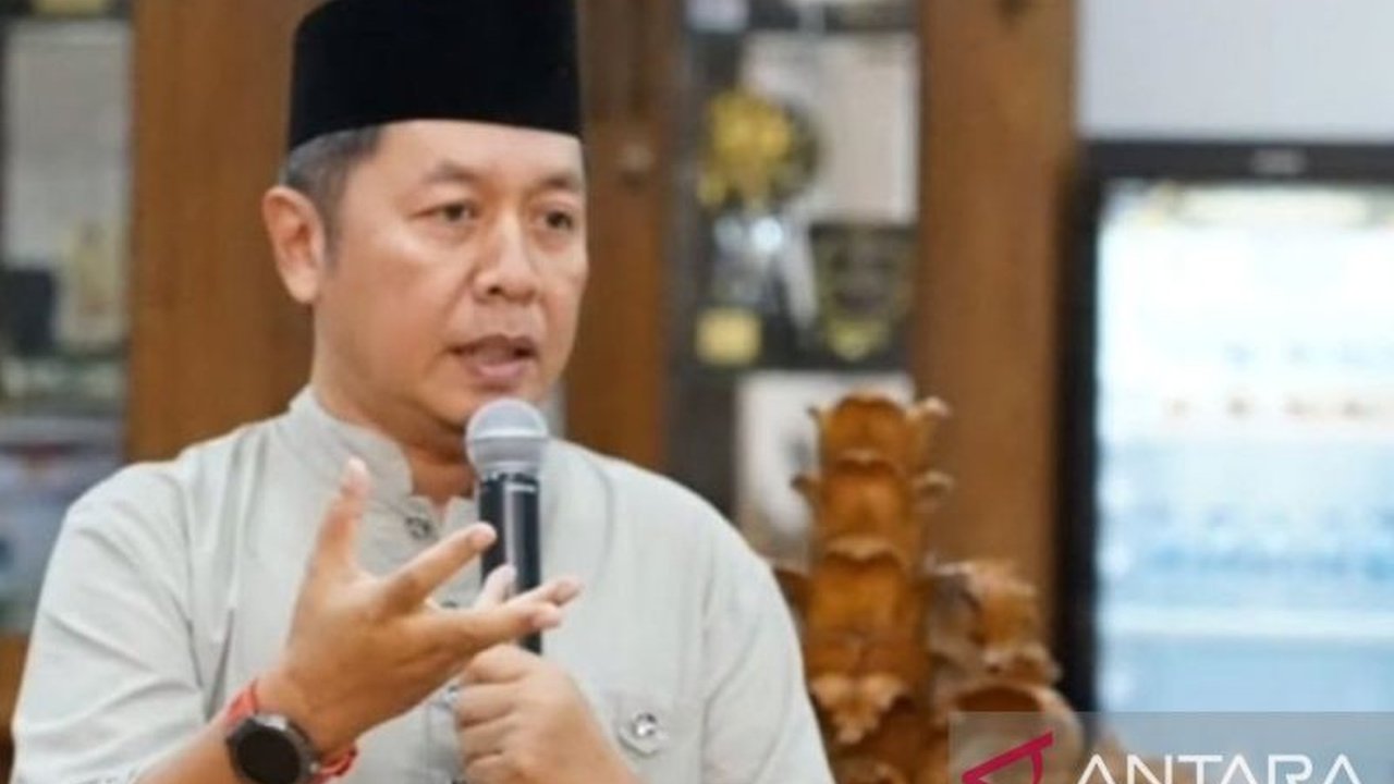 Kejari Lahat tuntut ayah pelaku pelecehan seksual terhadap anak kandungnya yang masih berusia 13 tahun dengan hukuman penjara selama 19 tahun dan denda Rp1 miliar.