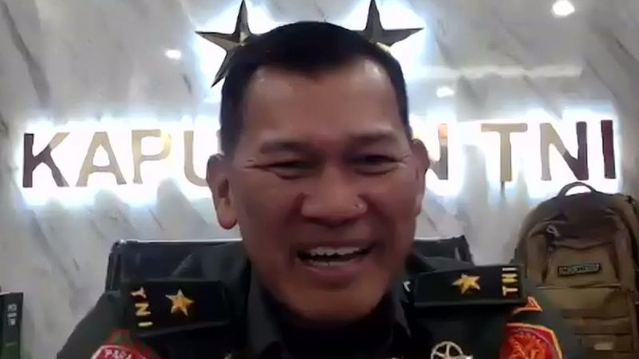 TNI menyatakan kesediaannya berpartisipasi dalam diskusi publik untuk membahas revisi UU Nomor 34 Tahun 2004 tentang TNI yang baru saja disahkan DPR RI, demi meningkatkan transparansi dan komunikasi.