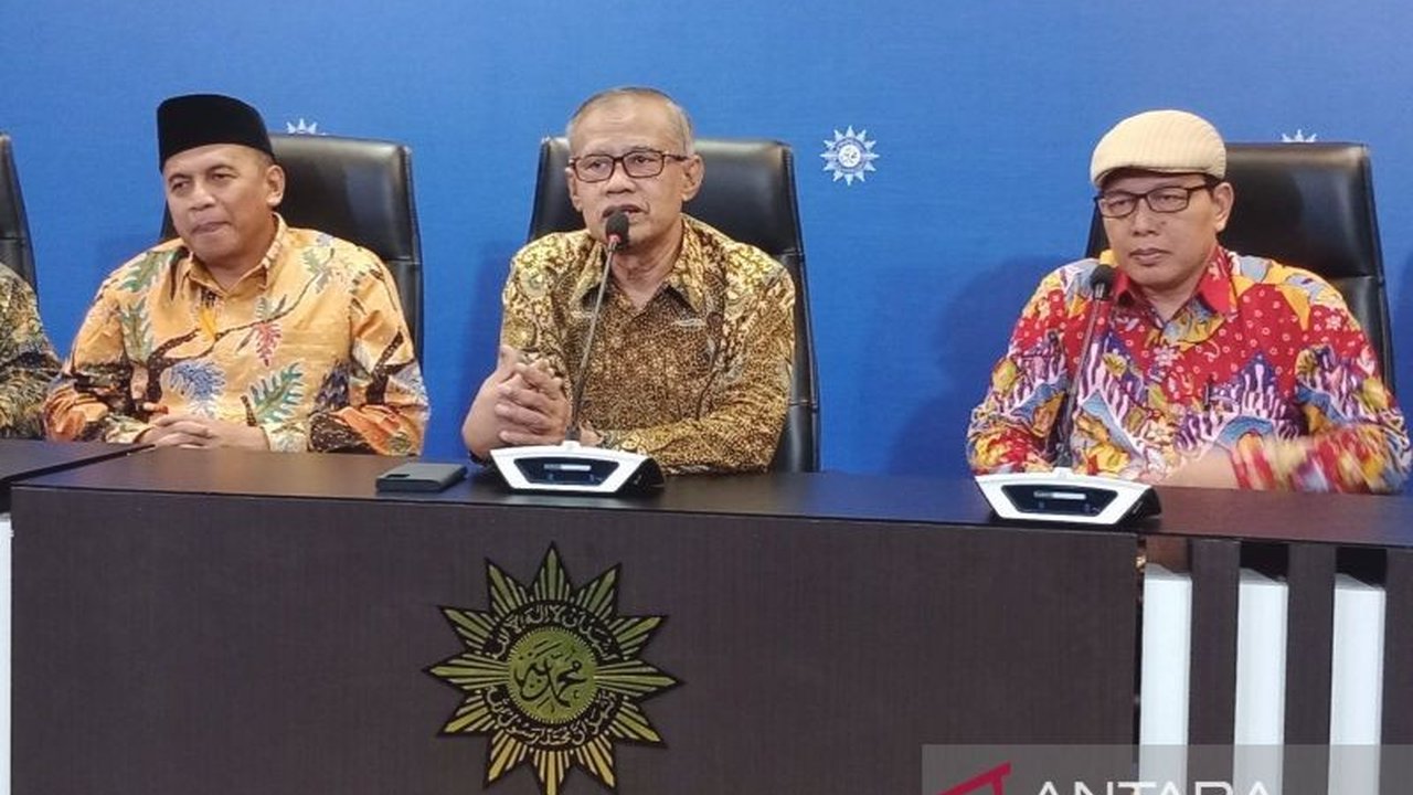 Ketua Umum PP Muhammadiyah, Haedar Nashir, mengingatkan masyarakat agar mudik Lebaran 2025 difokuskan pada mempererat silaturahmi, bukan pamer kekayaan yang dapat memperlebar kesenjangan sosial.